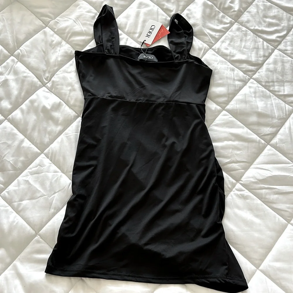 Black Ruched Mini Dress - Picture 4 of 4
